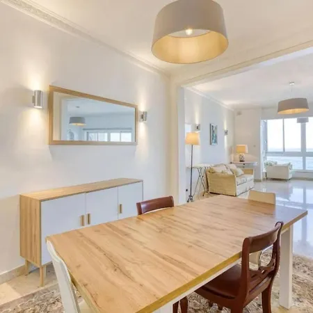 Rokna - Seafront - Center By Haven And Keys Apartman *